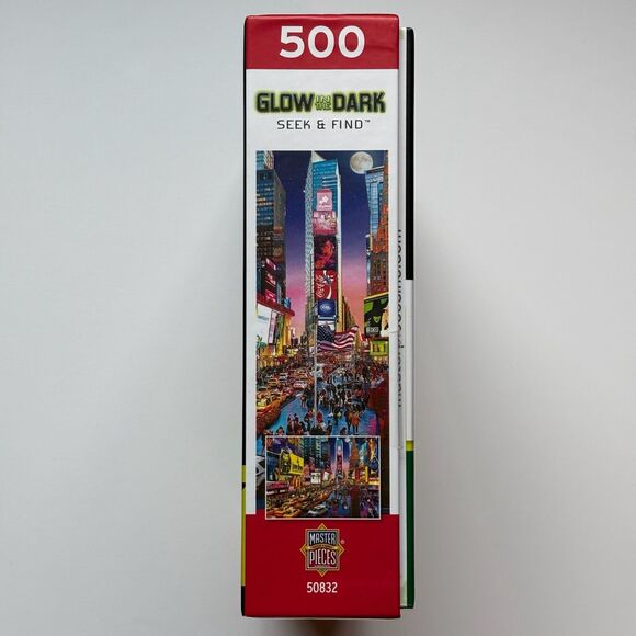 MasterPieces Glow in the Dark Seek & Find 500 Piece Jigsaw Puzzle COMPLETE - Picture 7 of 9